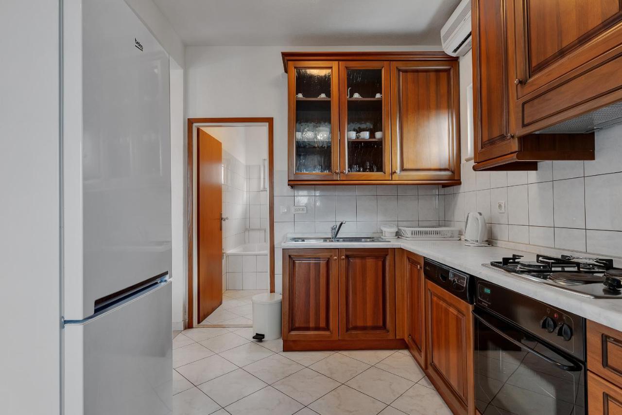Apartments Tihomir Musac Omis Ngoại thất bức ảnh