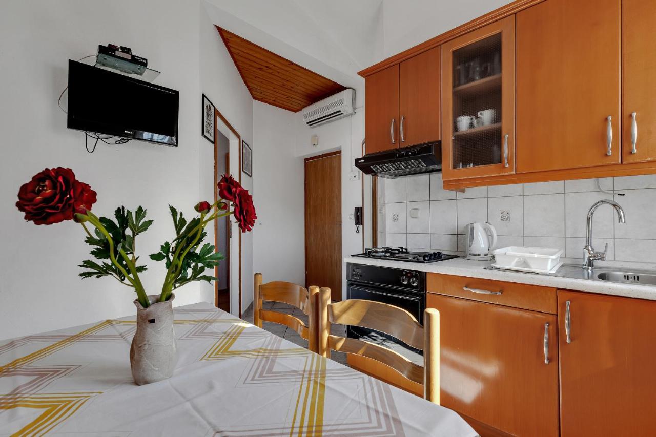 Apartments Tihomir Musac Omis Ngoại thất bức ảnh
