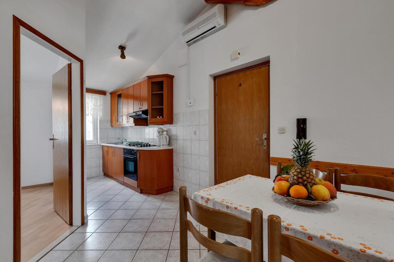 Apartments Tihomir Musac Omis Ngoại thất bức ảnh